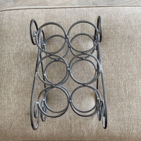 Wrought iron 6 bottle wine rack steel grey heavy design decor - Picture 2 of 3